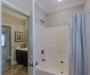 Shower in house model Sterling