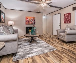 Living room of the house model 1676G from Pratt Homes offer in Tyler Texas