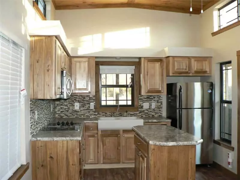 Kitchen from house model Meadowview made by Pratt from Tyler Texas