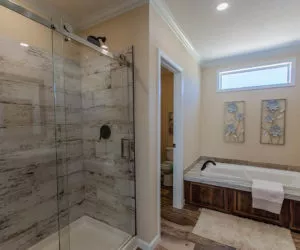 master bath in the modular home Reyenga made by Pratt Homes, Tyler, Texas